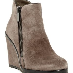 Vince Camuto Jeffers Bootie Midnight Taupe 7.5